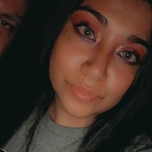 Meet your Posher, Isabella